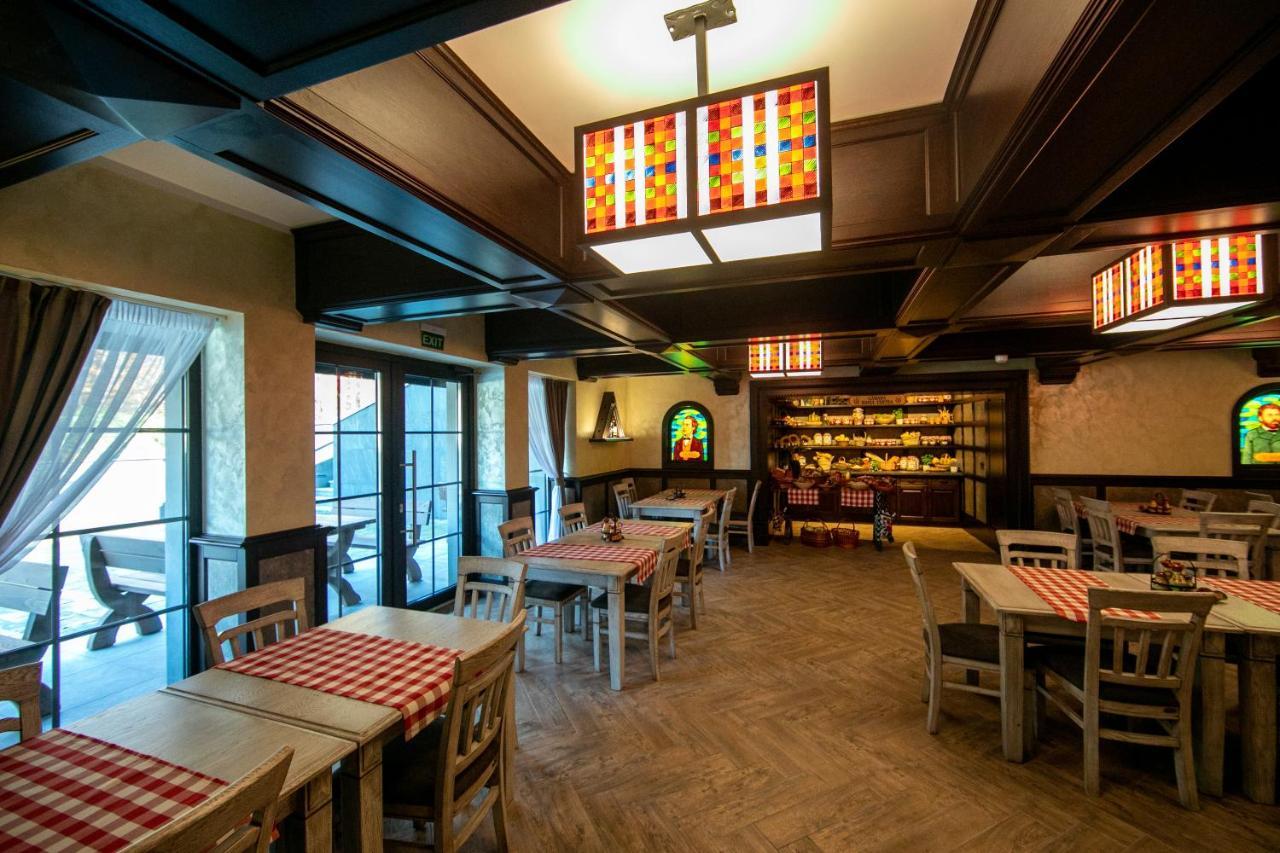 拜亚斯拜 Hanul Tentea-Pasul Gutai酒店 外观 照片
